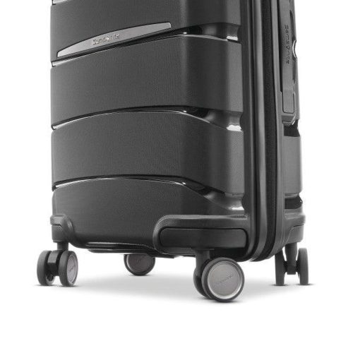 Samsonite Outline Pro 22x14x9 Carry On Spinner 8