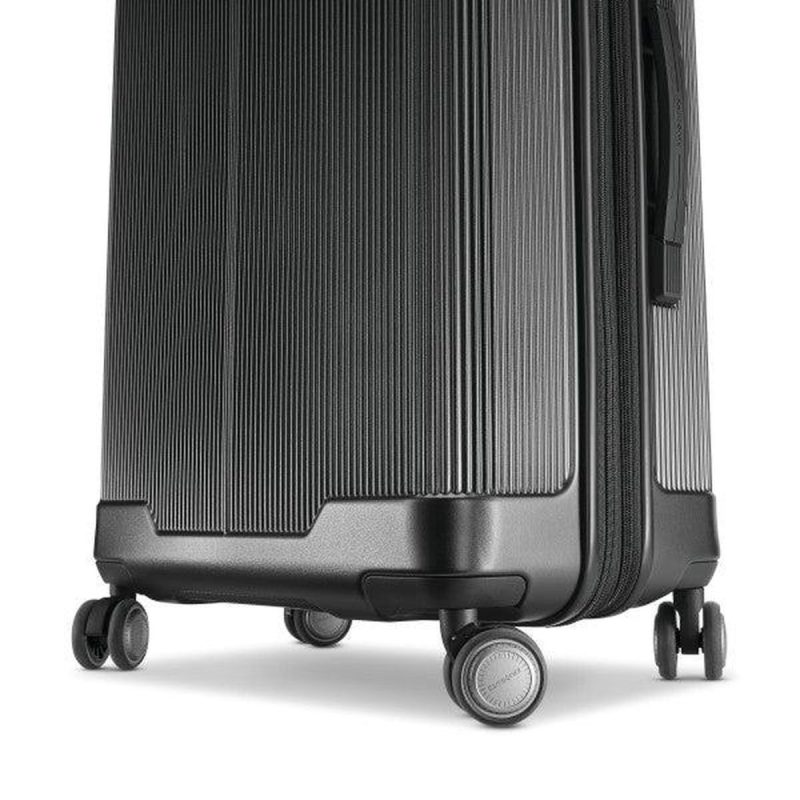 Samsonite Silhouette 17 Hardside Medium Expandable Spinner 12