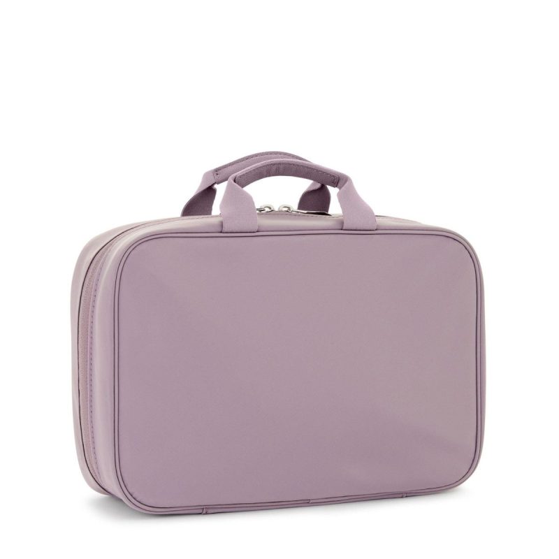 TUMI Voyageur Madeline Cosmetic 33