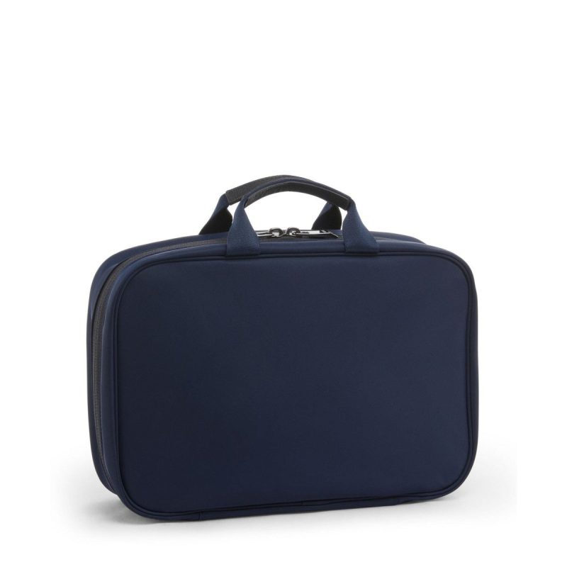 TUMI Voyageur Madeline Cosmetic 34