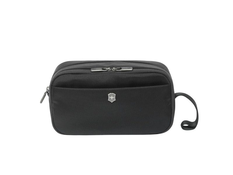 Victorinox Werks Traveler 6 0 Toiletry Kit 3