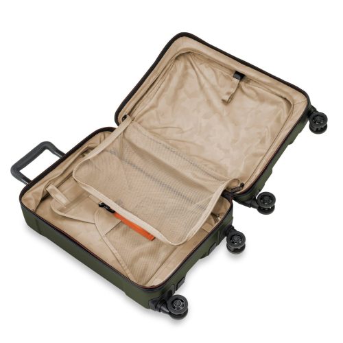 briggs riley torq domestic carry on spinner 10